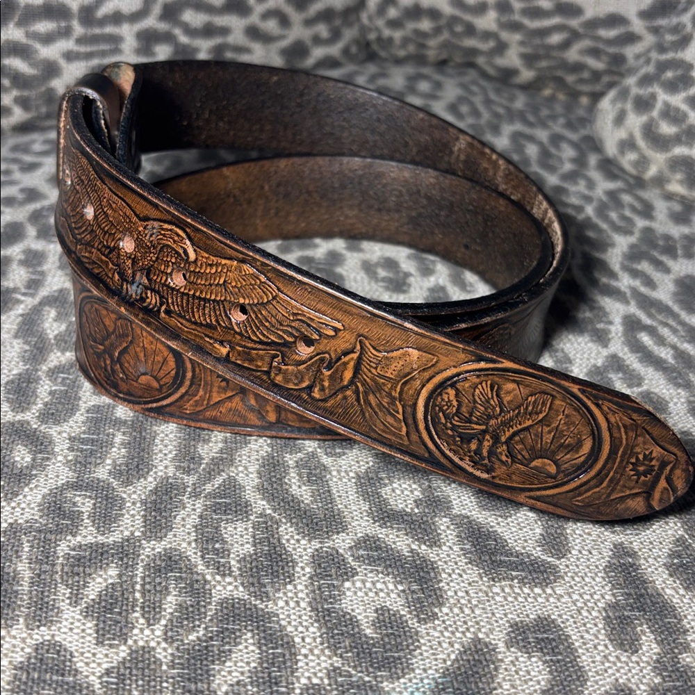 Artec Canada Tooled Leather Belt Strap Men’s Soaring Eagle Outdoorsman Belt 42 View 5